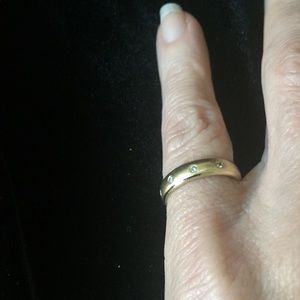 14k Solid Gold 5 Diamond Band Ring Stamped